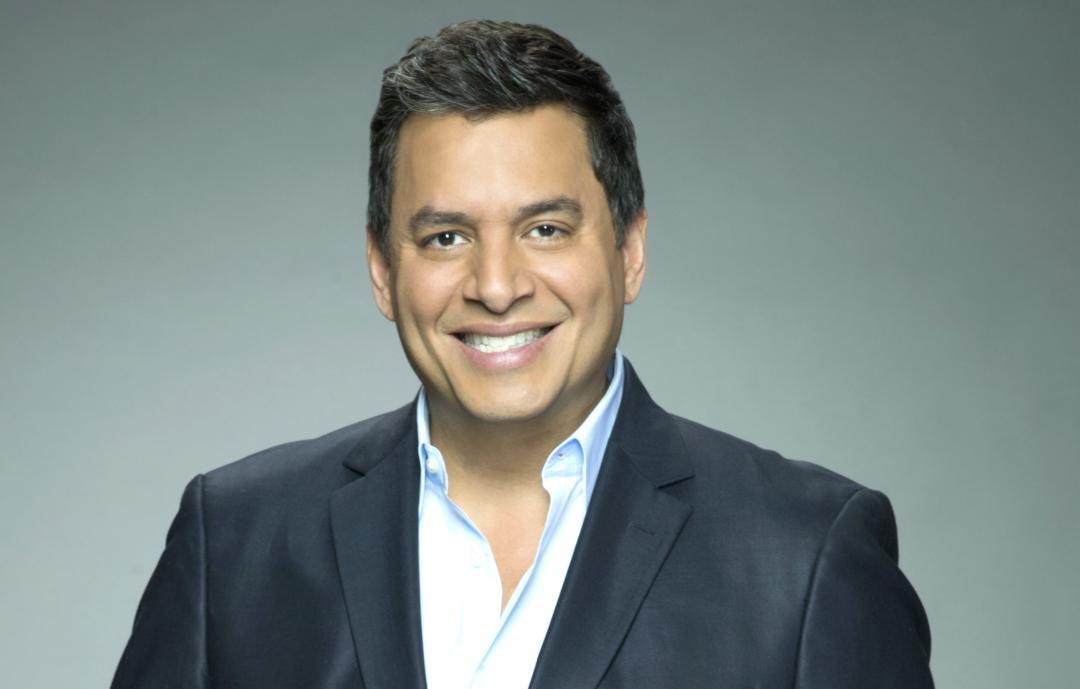  Daniel Sarcos anuncia el regreso de uno de sus programas más exitosos