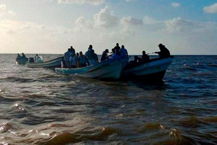 Anzoátegui | Pescadores hallan embarcación con cuatro tripulantes varados en alta mar