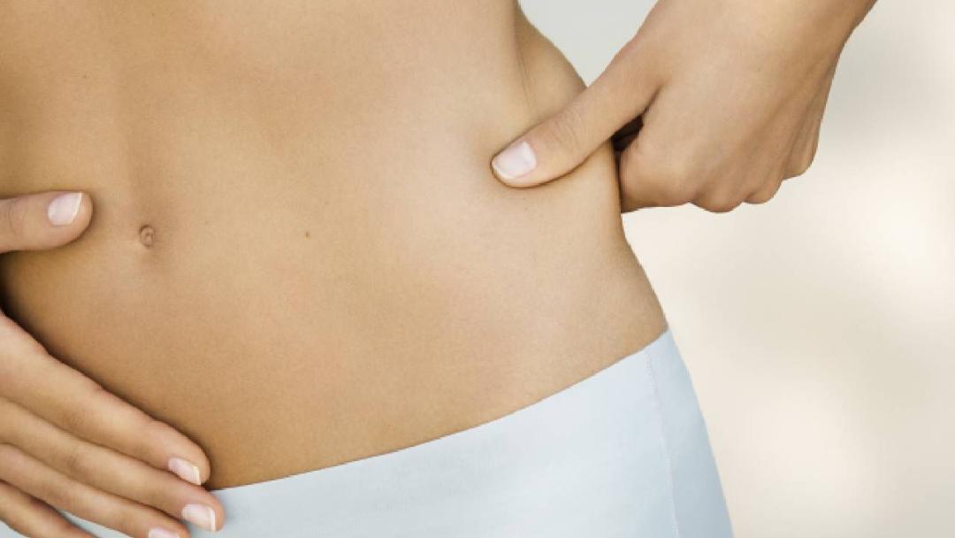 Cuatro ejercicios que ayudan a reducir la grasa del abdomen