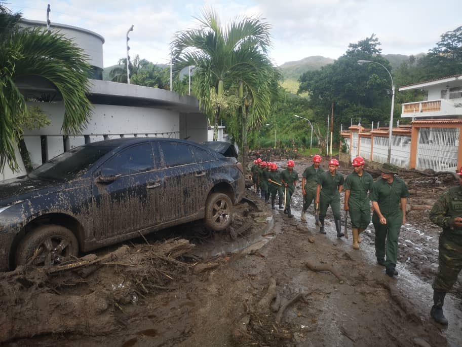 FANB despliega 2500 efectivos y maquinarias en apoyo a El Castaño