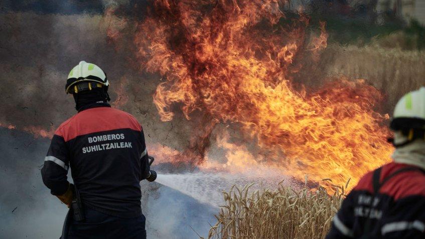 Incendios arrasan España en medio de una inédita ola de calor que deja ya 510 muertos