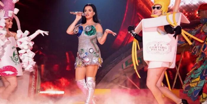 Katy Perry sorprendió en Las Vegas con vestido hecho de latas de cerveza