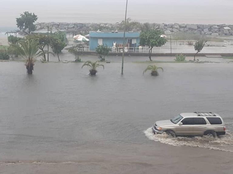 Lluvias afectaron zona este de La Guaira (+Fotos)