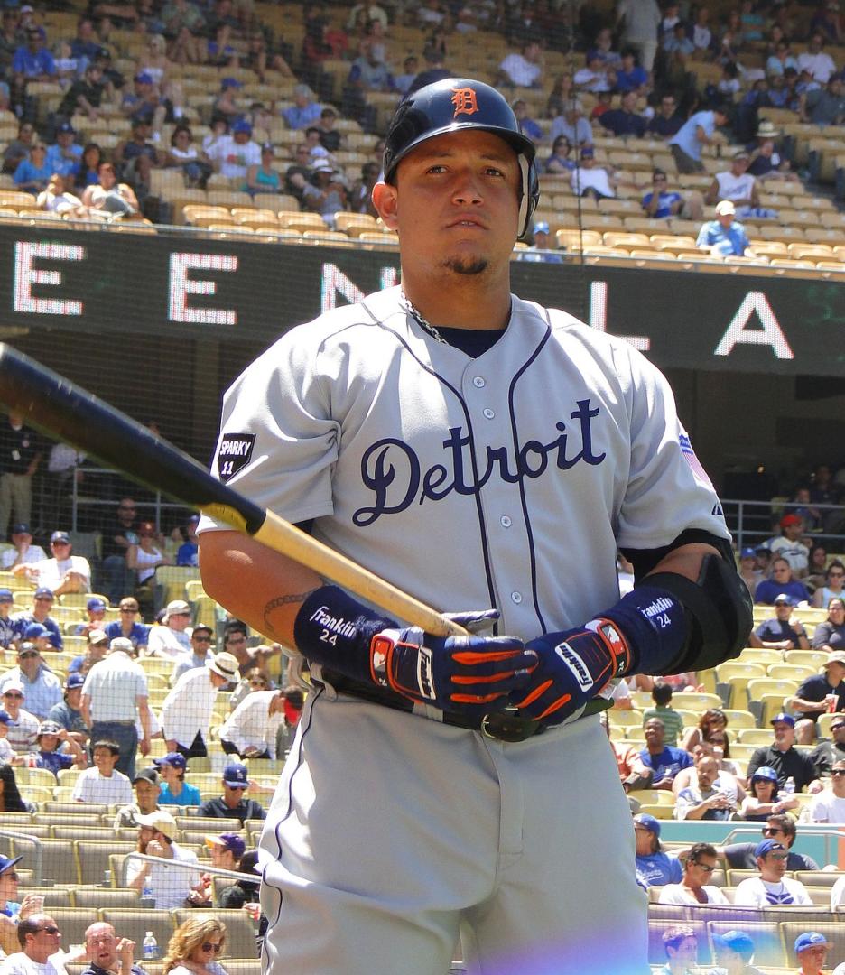 Miguel Cabrera persigue marca de Luis Aparicio