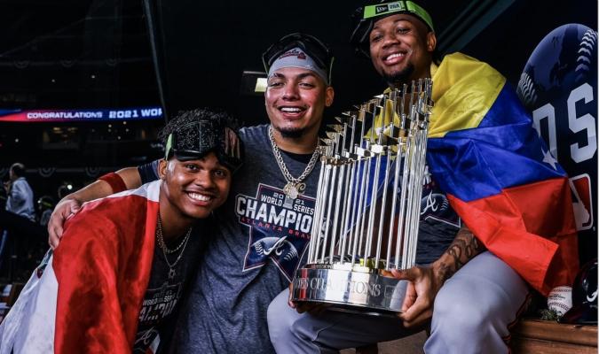 Son 9 los venezolanos que se llevan su anillo de Serie Mundial con los Bravos