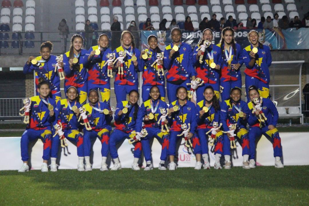 Vinotinto femenina conquista medalla de oro en Asunción con triunfo dedicado a Las Tejerías